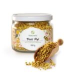 Bee pollen is a very valuable complex of natural nutrients and health-promoting substances from a nutritional point of view . It is a rich source of vitamins