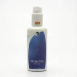 A gentle cleansing milk without the addition of perfume easily removes impurities from dry