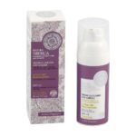 Daily face lifting cream takes care of mature skin and provides it with necessary nutrition and hydration.