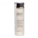 Oil-free makeup remover completely removes makeup from the eyes without irritating the eyes and delicate skin around them.