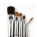 Makeup brush set with step by step instructions for perfect result. Brushes in the set: lip-liner in 2 sizes, blender, eye-shadow, eye-liner﻿.﻿