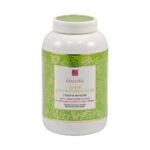 Litofyto Powder Shampoo takes care of the hair and scalp thanks to the content of the puppet.