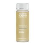 Toner for combination skin refreshes the skin and prepares it for the use of skin care products.