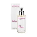 A moisturizing toner with a high content of aloe vera juice strengthens the elasticity and firmness of the skin.