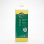 Delicate liquid soap with a fresh scent of mint