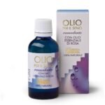 The decollete oil uses the tonic properties of rose oil and wheat germ oil.