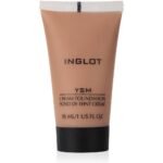 Long-lasting, light foundation with matting agents.
