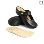 Bali medical shoes have a removable insole.