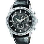 CITIZEN ECO-DRIVE AT4000-02E CHRONOGRAPH FOR MEN WITH A BLACK DIGITAL TOP AND LEATHER REMEN. Massive men's model Citizen Chrono Perpetual a-t with stainless steel body and silver inserts.