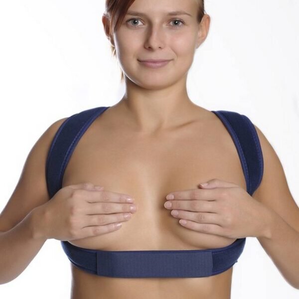 Clavicular bandage for immobilizing the collarbone.