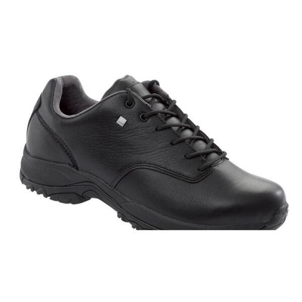 The M-City Lace model is suitable as an elegant model made of smooth leather for the office and for everyday wear.