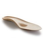 The high-quality leather cover provides exceptional wearing comfort
