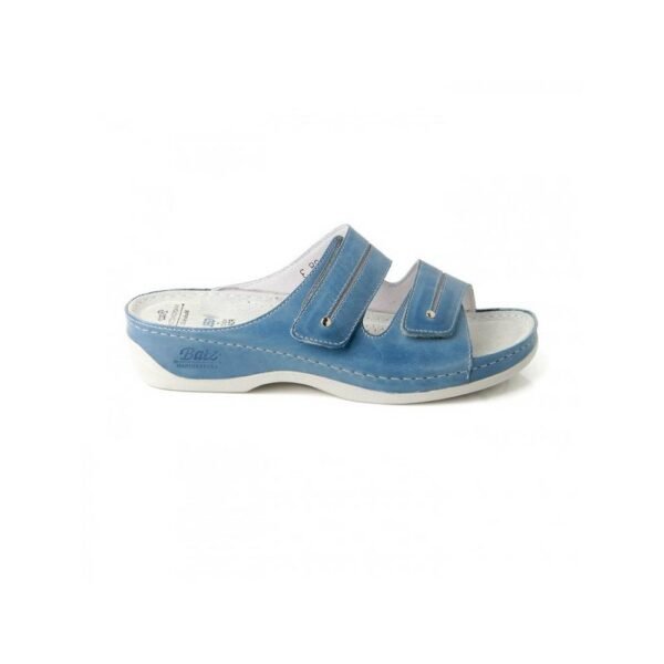 Lia women's medical slippers have a gel sole, super soft and comfortable anatomically shaped insole.