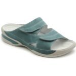 Medistyle brand footwear is from a Czech manufacturer and is made in the Czech and Slovak Republics.