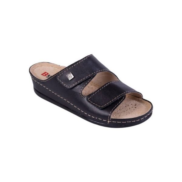 Medical slippers from the Buxa ANATOMIC series are made exclusively of soft leather of Polish origin.