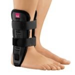 Solid ankle orthosis, rigid pads allow good stability against supination and pronation movements, universal size and side. There is also a children's version.