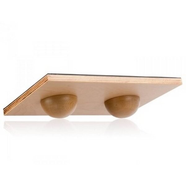 The rectangular balance board with dimensions of 30x40x7.5 cm is a multi-purpose training and rehabilitation aid. The balance board is made of plywood, which is coated with a non-slip rubber sheet with a pattern. The balancing itself is enabled by 2 precisely turned beech lenses made of solid wood.
