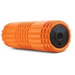 Vibrating massage foam roller GRID VIBE Plus Foam Roller with a length of 32 cm with a special three-dimensional surface of EVA foam and a vibrating function for the most effective muscle regeneration. Compact dimensions with a diameter of only 9 cm for easy carrying and on the go.