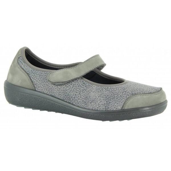 The German brand Varomed offers high-quality therapeutic footwear and footwear for wide and sensitive feet.