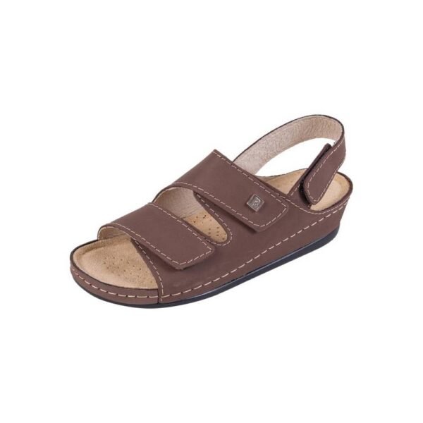 Medical slippers from the Buxa ANATOMIC series are made exclusively of soft leather of Polish origin.