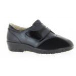 The German brand Varomed offers high-quality therapeutic footwear and footwear for wide and sensitive feet.
