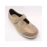The German brand Varomed offers high-quality therapeutic footwear and footwear for wide and sensitive feet.