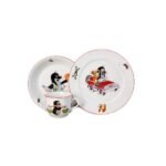 Children's porcelain set with the Mole motif in the car.