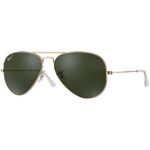 RAY-BAN RB 3025 001/58 sunglasses. A classic model of Ray-Ban sunglasses with a grey-green lens made of polarized glass and a gold frame.