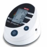 Automatic switch-off, WHO evaluation system, acoustic signal, cardiac arrhythmia detection, high blood pressure detection