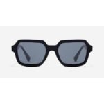 Unisex Hawkers 400001 sunglasses. Wafarer, Aviator, Clubmaster, cat-eye, butterfly, round and rectangular sunglasses are all models part of Our World of Style.