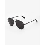 Unisex Hawkers BEV1801 sunglasses. High quality materials.