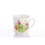 Karel mug with a pleasantly shaped handle for easy grip.
