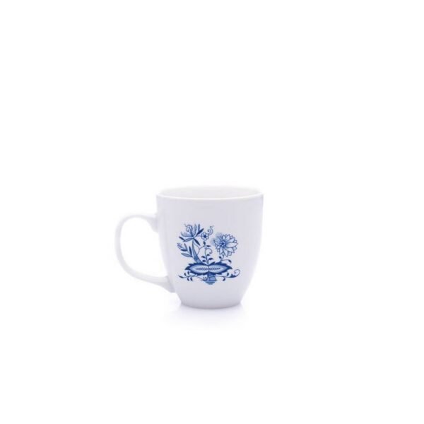 Porcelain mug with a volume of 360 ml in an onion. Practical size of the mug and a pleasantly large handle for easy grip.