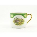 Porcelain mug cooker with hunting and hunting motifs.