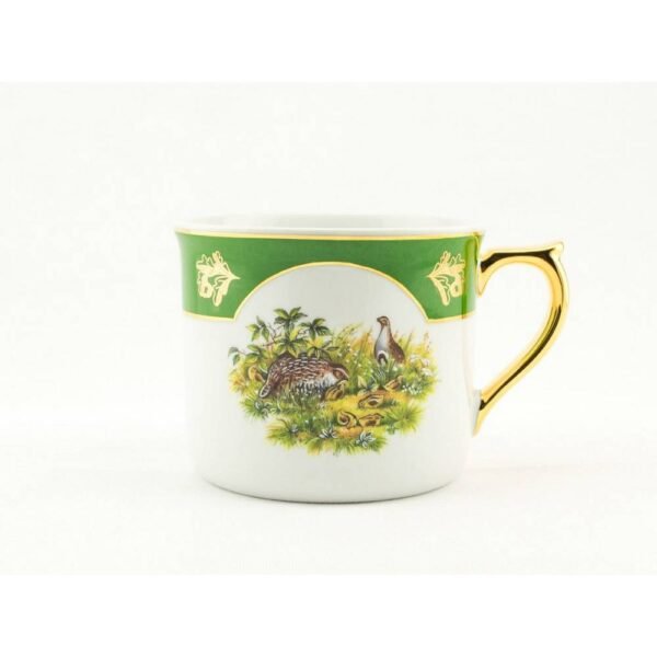 Porcelain mug cooker with hunting and hunting motifs.