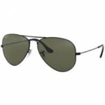 Ray-Ban® 3025 002/58 62 Polarized Aviator sunglasses. Lens material: glass.