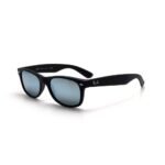 Ray Ban RB 2132 NEW WAYFARER 622/30. High quality materials.