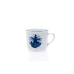 Larger porcelain mug Boiler with mills decor in blue.