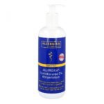Moisturizes, due to its exceptional properties, intense itching and feelings of tension prevents.