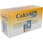 To compensate for a simultaneous Calcium - and Vitamin D deficiency in the elderly, as well as for supportive treatment of osteoporosis.
