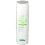 Cleans very gently with the skin-compatible sugar surfactants.