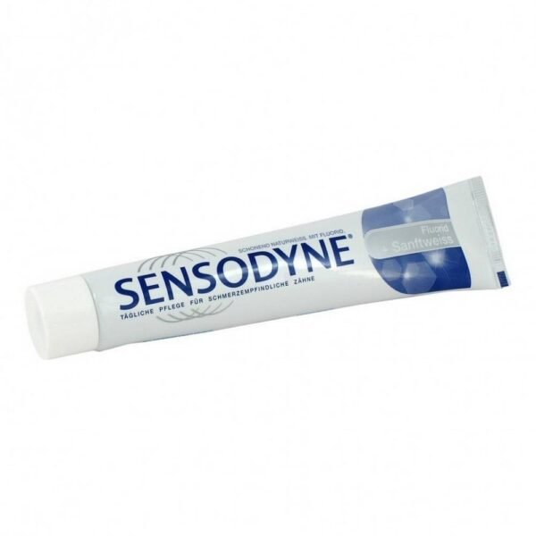 Gently dissolves discoloration and brings back natural teeth whiteness.