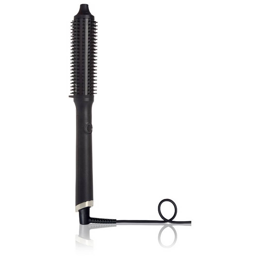ghd rise hot brush volume brush with ultra zone technology The professional rise hot brush from ghd with Ultra-Zone technology for maximum volume