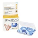 Sea-Band acupressure bands for children. Medical device inhibiting nausea of various grounds. Package contains 2 pieces of acupressure bands. Color selected randomly. Acupressure bands SEA-BAND for children is a medical device that inhibits symptoms of motion sickness and nausea on a different basis.