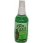 Oral cavity spray quickly and effectively fights periodontitis and caries. It neutralizes acidic pH and inhibits the development and presence of microorganisms. Gently and pleasantly aromas the oral cavity and guarantees a long-lasting freshness and cleanliness in the mouth. Herbal extracts perfuse and strengthen the gums, carnitine and coenzyme Q10 optimize cellular metabolism.