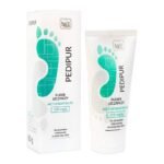Pedipur - is a medicine in the form of a medicinal powder that is used in excessive sweating of the feet and hands. The drug additionally inhibits the unpleasant smell of sweat.