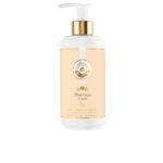 It is a real natural pleasure, even for the most sensitive skin, with 96% ingredients of natural origin and shea butter for pure nutritional pleasure.