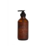 Liquid hand soap, lavender in a glass bottle will take care of your daily thorough washing and gentle care. Thanks to its gentle composition, it does not dry out, disturb or irritate the skin.