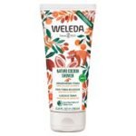 It gently cleanses the skin of the whole body and gives it the necessary moisture.