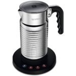 The Aeroccino4 is even more versatile and practical than its predecessor.